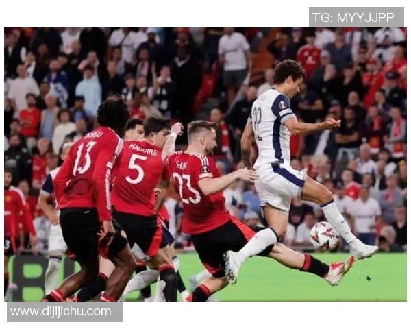 曼联与巴塞尔对决结果揭晓球迷热议比赛精彩瞬间 曼联与巴塞尔对决结果揭晓球迷热议比赛精彩瞬间